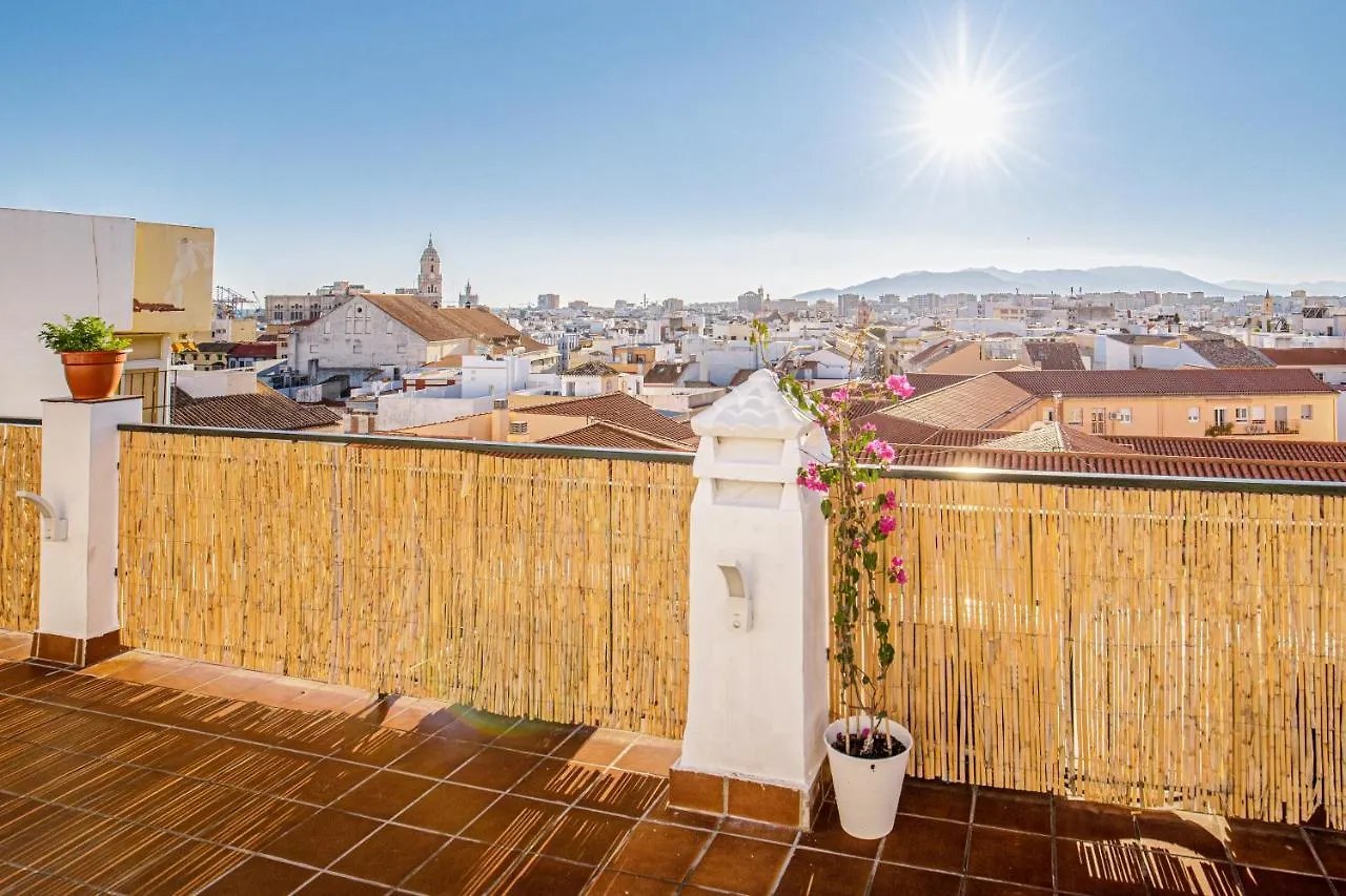 Fun Building Studios By Homeabout Málaga Lejlighed