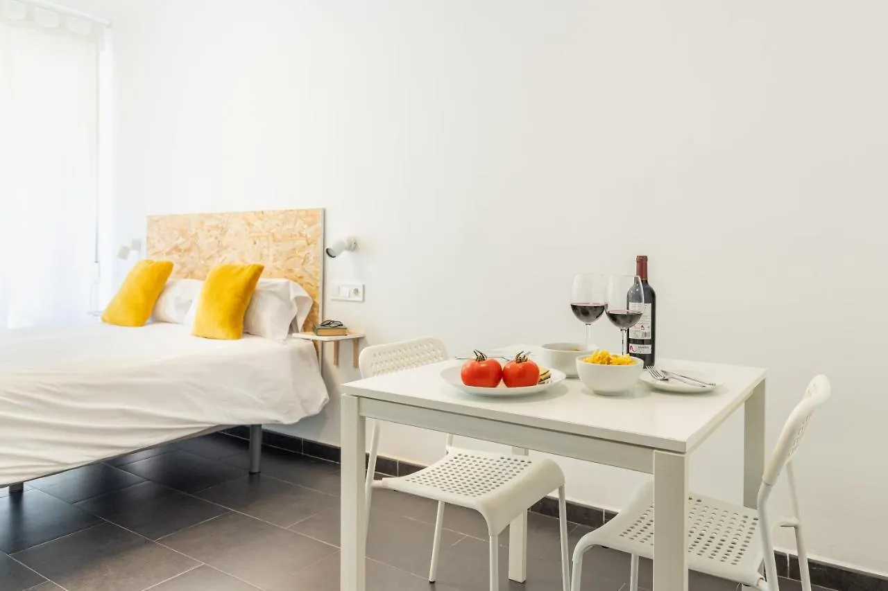 Fun Building Studios By Homeabout Málaga