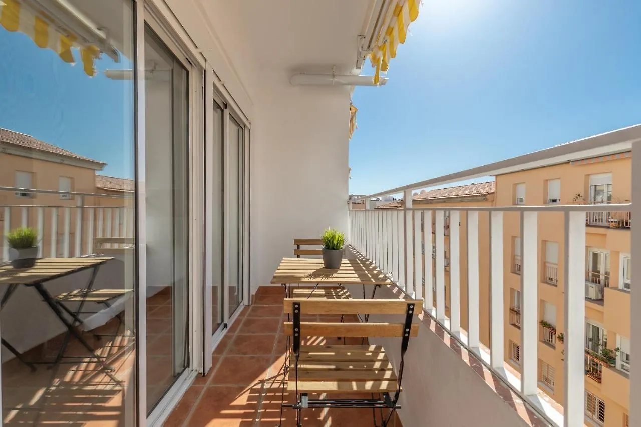 Fun Building Studios By Homeabout Málaga