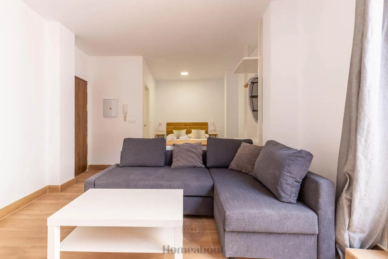 Fun Building Studios By Homeabout Málaga Lejlighed