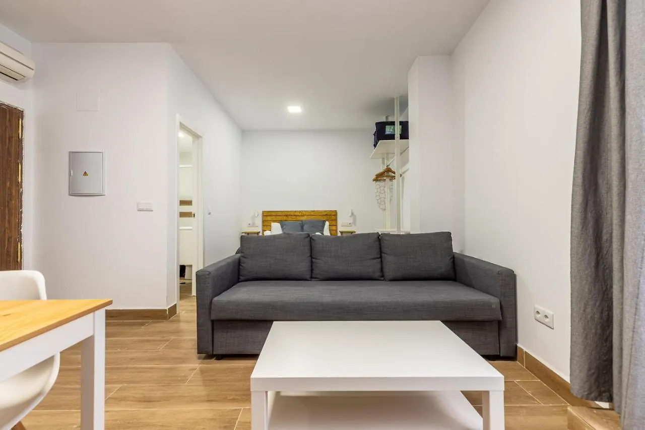 Fun Building Studios By Homeabout Málaga