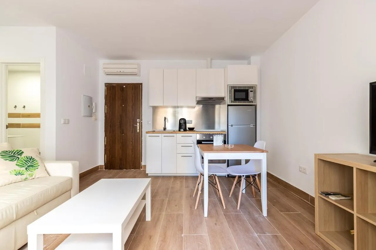 Fun Building Studios By Homeabout Málaga